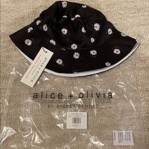 Alice + Olivia black floral reversible bucket hat